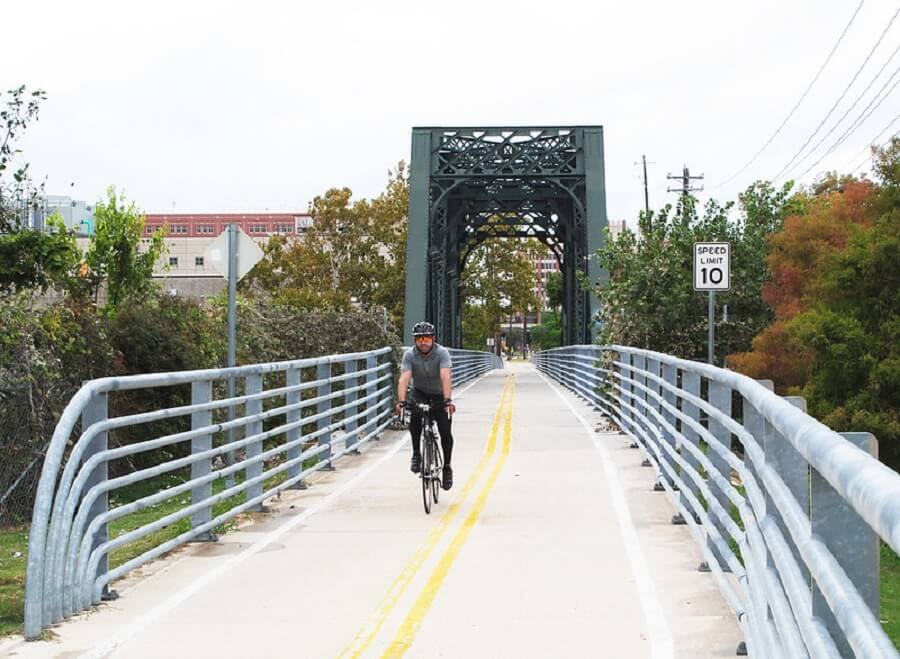 11 Best Houston Bike Rides and Trails for ALL TYPES of Cyclist