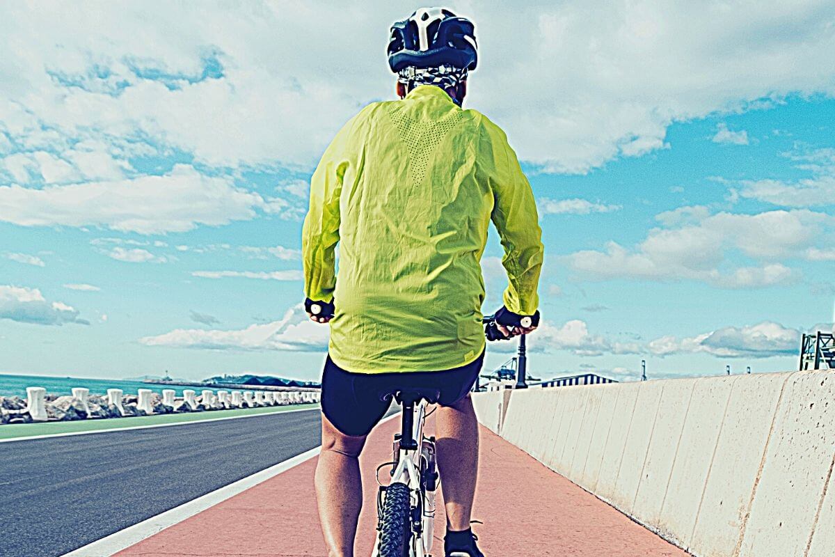 15 Cycle to Work Safety Tips Bike Commuting to Work SAFELY