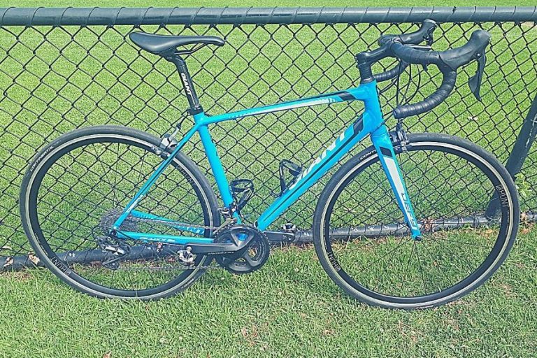 9 Best Road Bikes Under 2000 for 2023 Bike Push