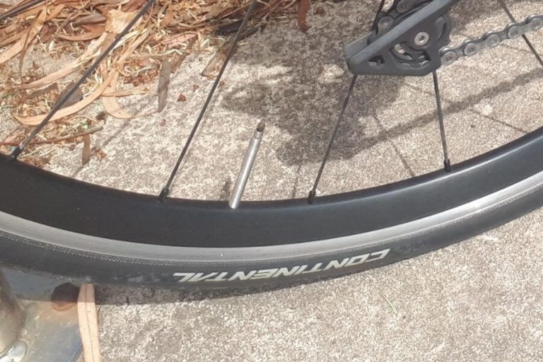 pump up bike tires presta valve