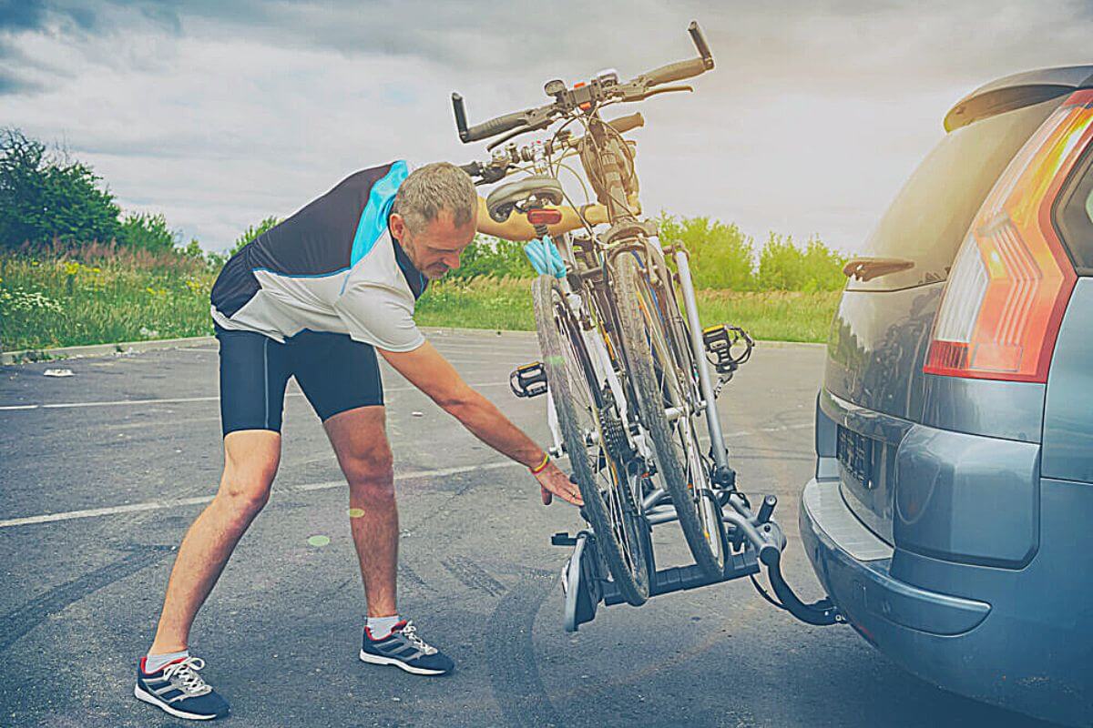 How to Lock a Bike to a Hitch Rack Secure with Confidence
