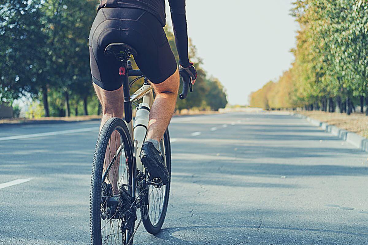 Average biking speed km Clearance